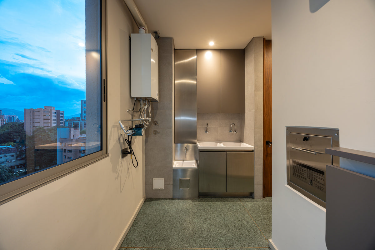 Penthouse en El Poblado con jacuzzi, terraza y vista