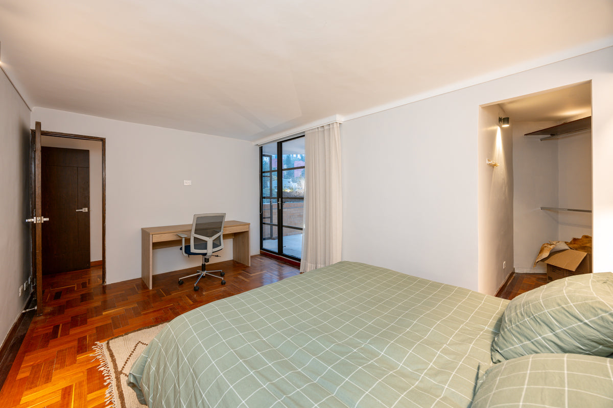 Penthouse Duplex con Rooftop, Jacuzzi & Turco Sector Provenza 3 BR