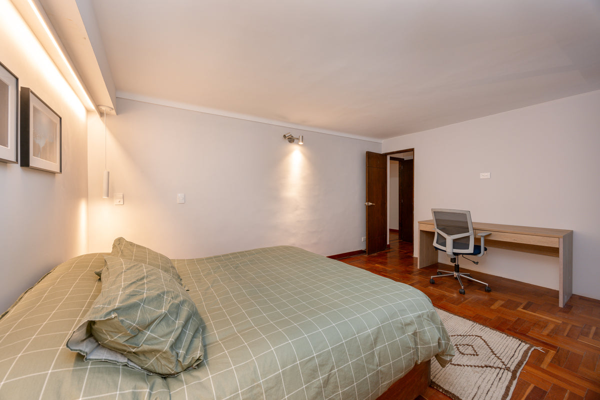 Penthouse Duplex con Rooftop, Jacuzzi & Turco Sector Provenza 3 BR