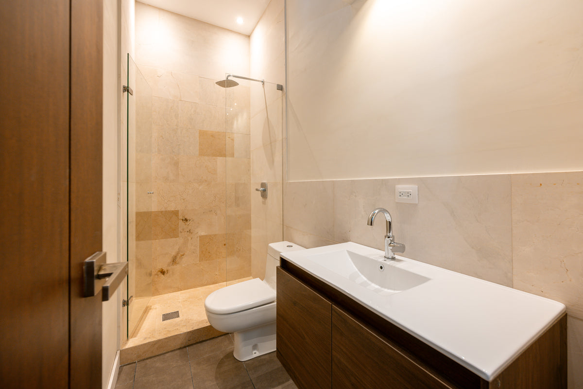 Penthouse Duplex con Rooftop, Jacuzzi & Turco Sector Provenza 3 BR