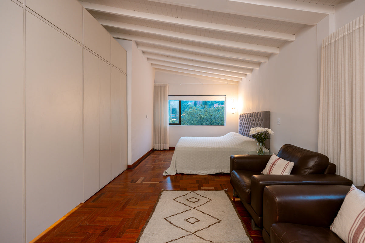 Penthouse Duplex con Rooftop, Jacuzzi & Turco Sector Provenza 3 BR