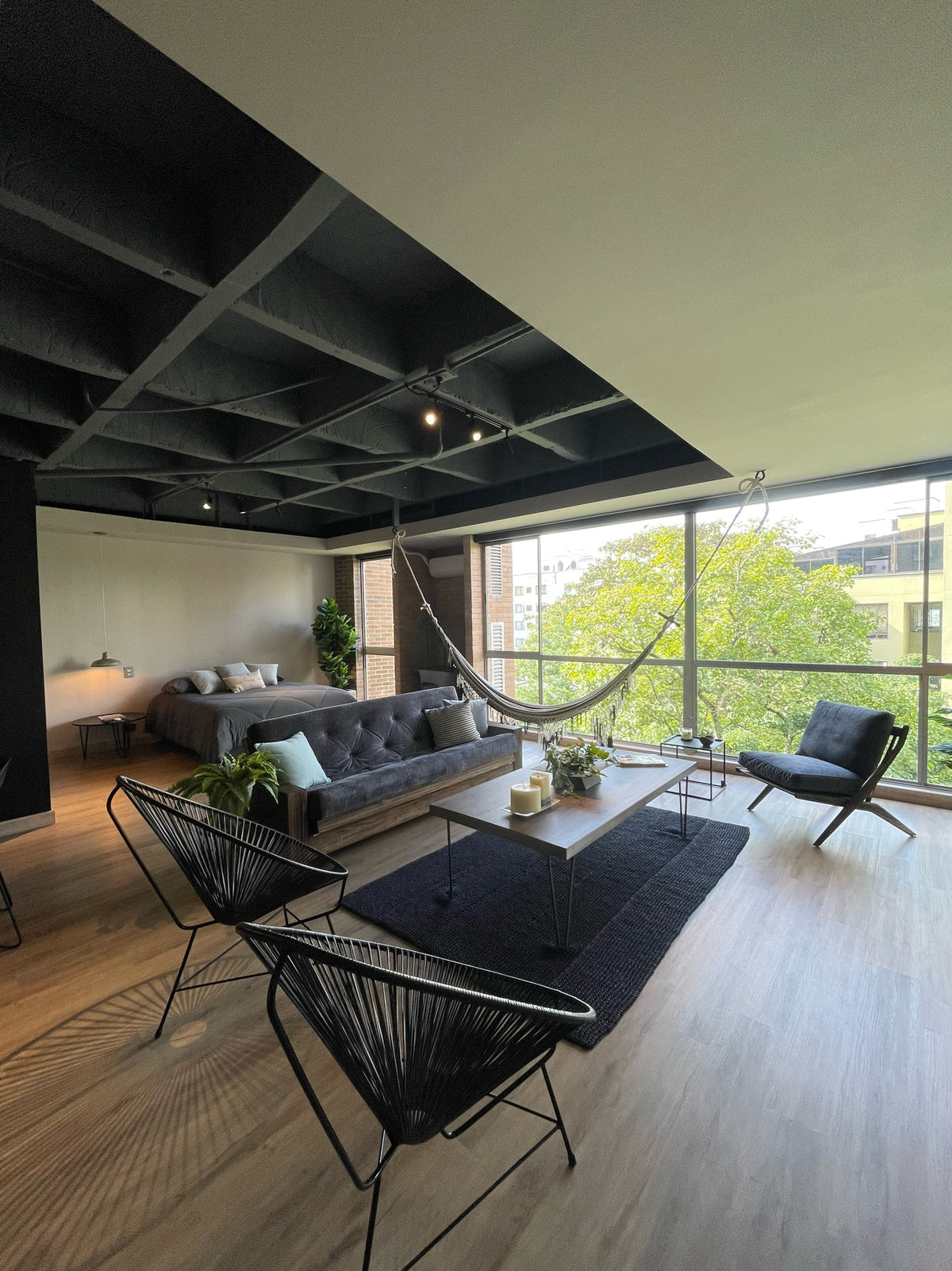 1 BR Loft Apartment with A/C in Provenza area