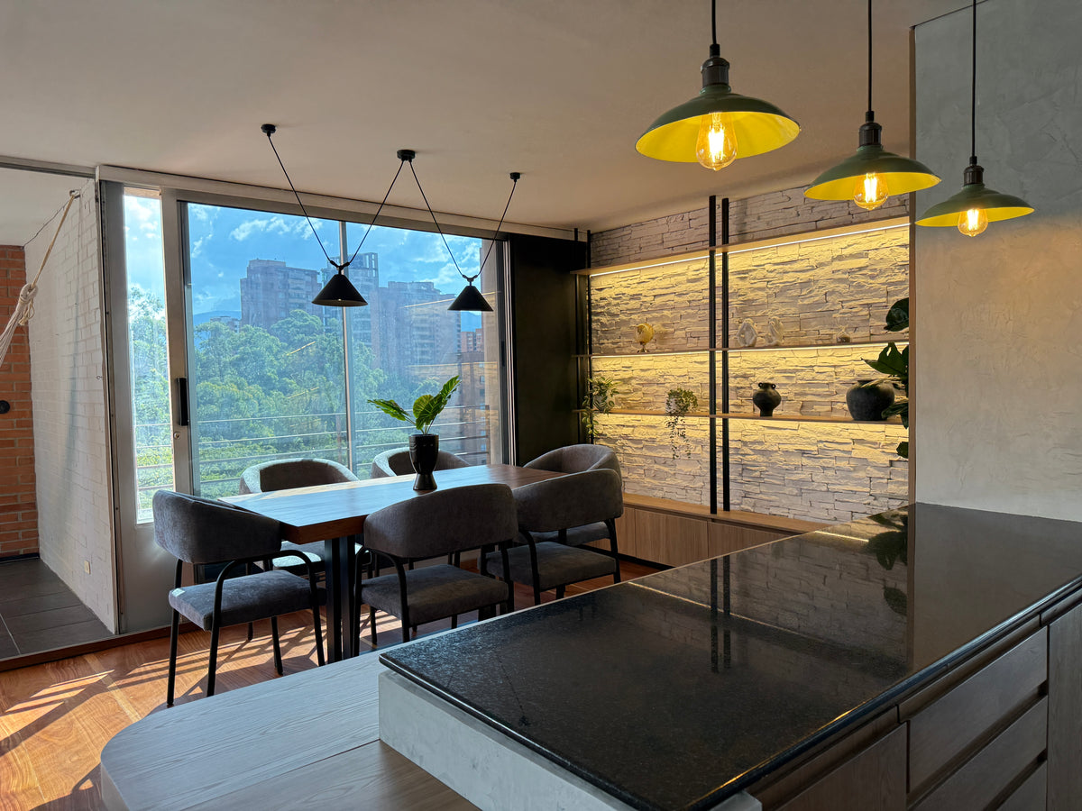 Apartamento en Provenza parte tranquila con aire acondicionado y diseño 3 BR