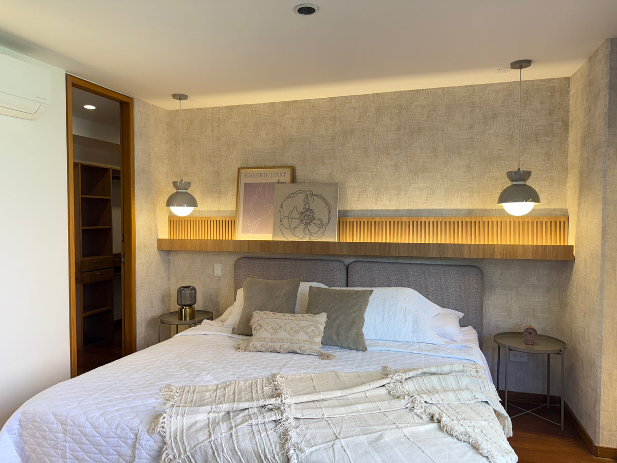 Apartamento en Provenza parte tranquila con aire acondicionado y diseño 3 BR