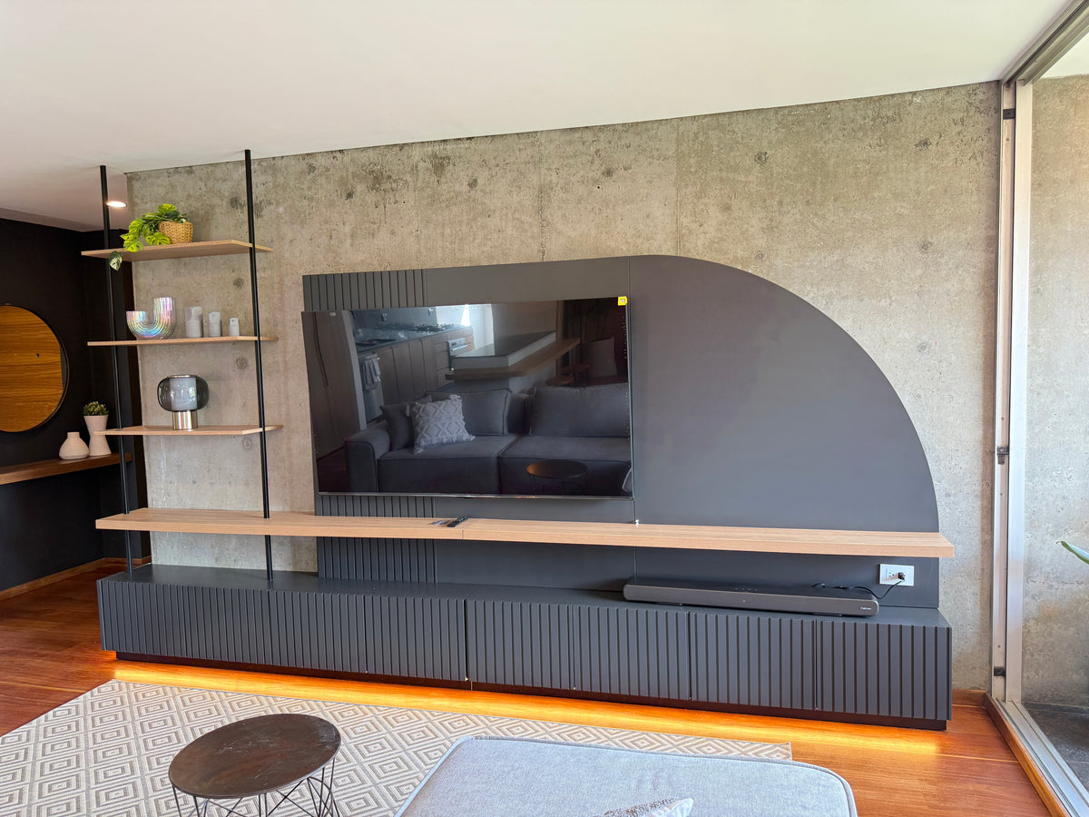 Apartamento en Provenza parte tranquila con aire acondicionado y diseño 3 BR