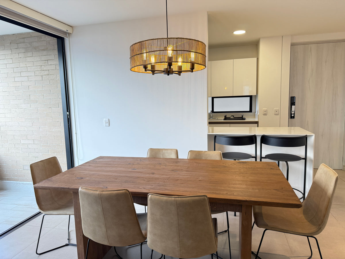 Apartamento en El Poblado Castropol con 3 BR todas las amenidades