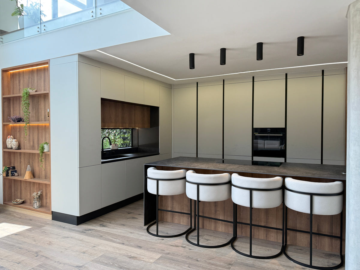 Casa independiente en Alto de las Palmas con jacuzzi, BBQ y diseño moderno