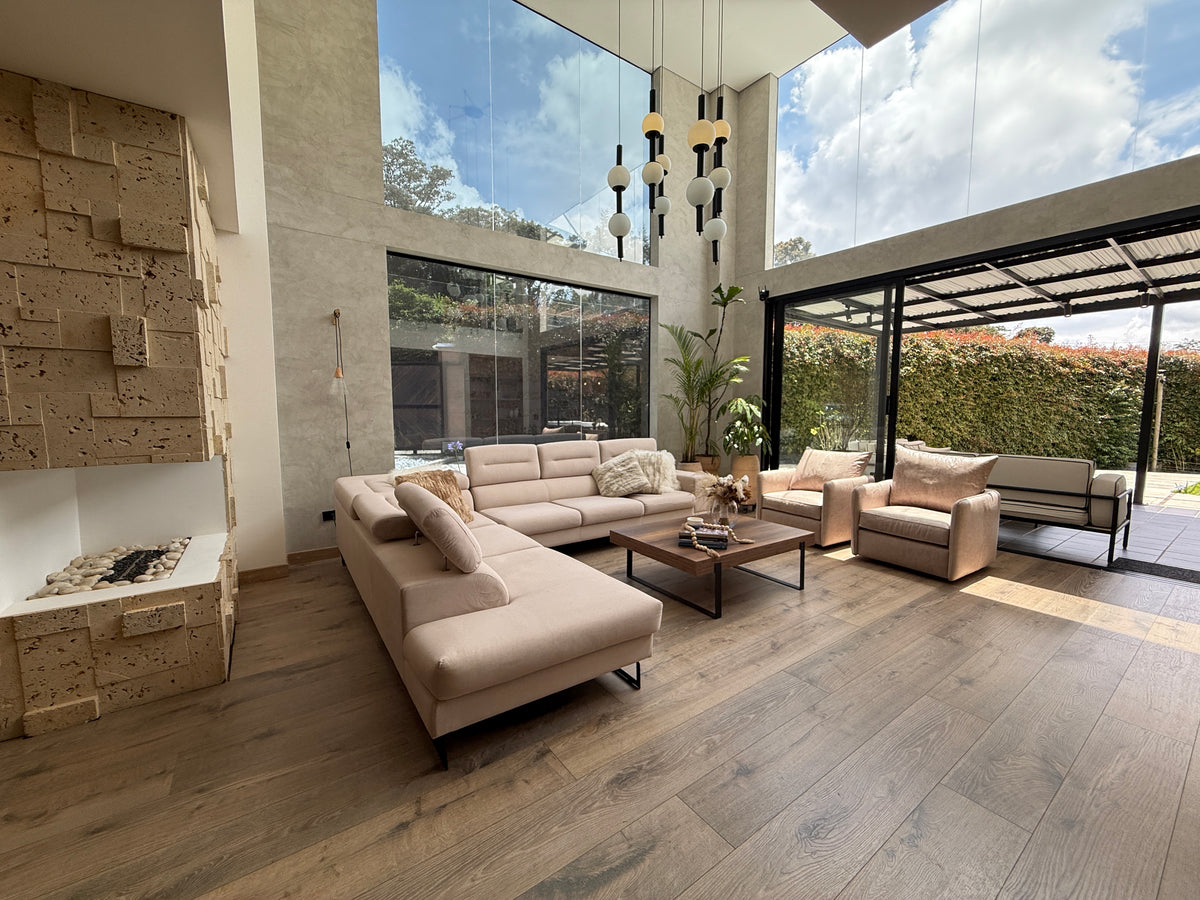 Casa independiente en Alto de las Palmas con jacuzzi, BBQ y diseño moderno