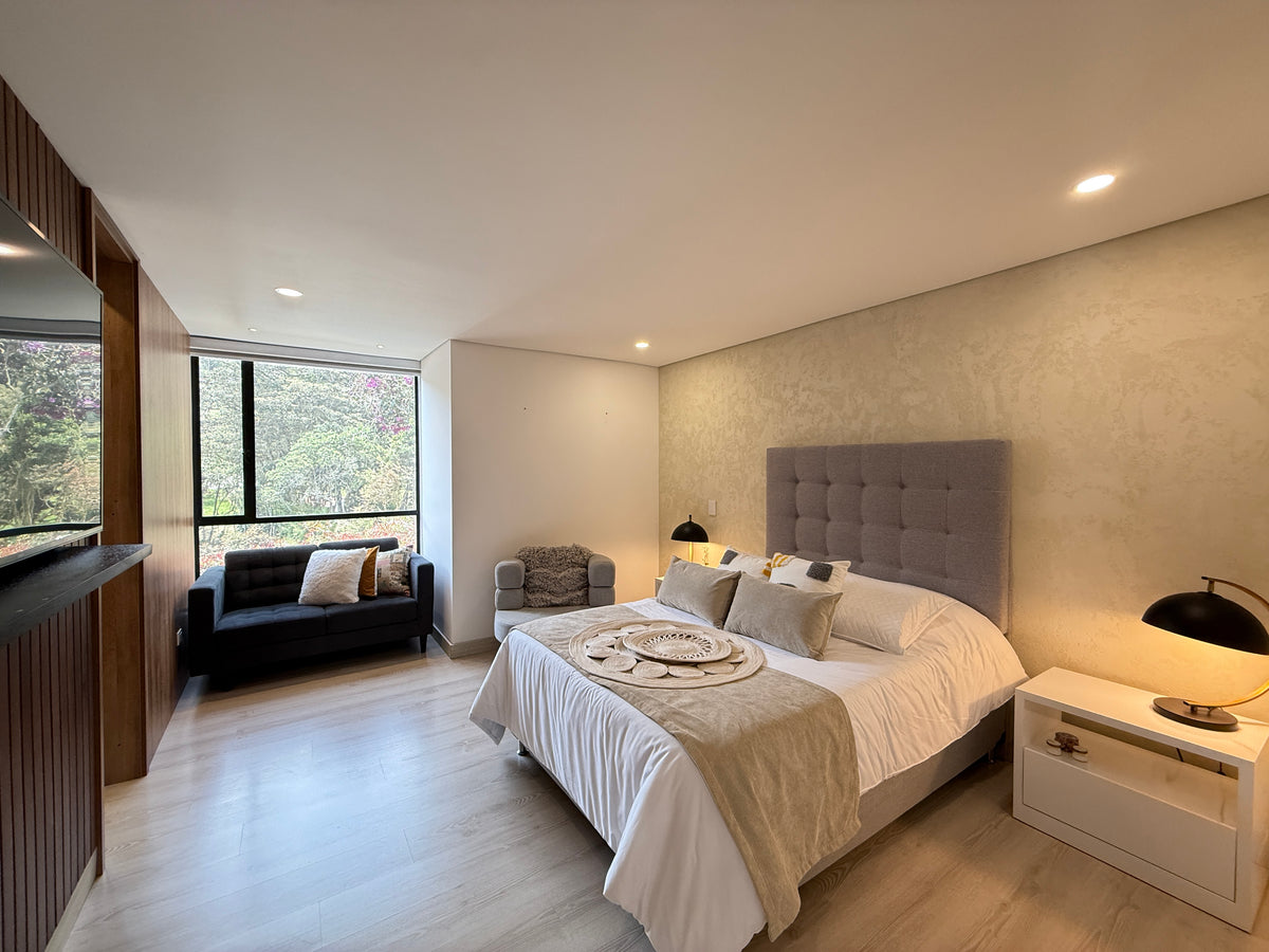 Casa independiente en Alto de las Palmas con jacuzzi, BBQ y diseño moderno