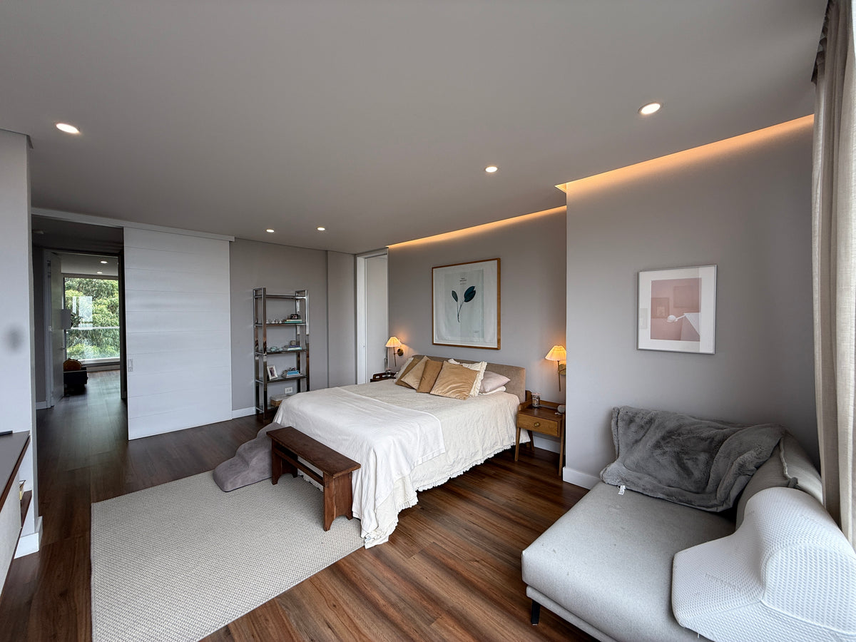 Apartamento en Cola de Zorro con balcón y vista verde