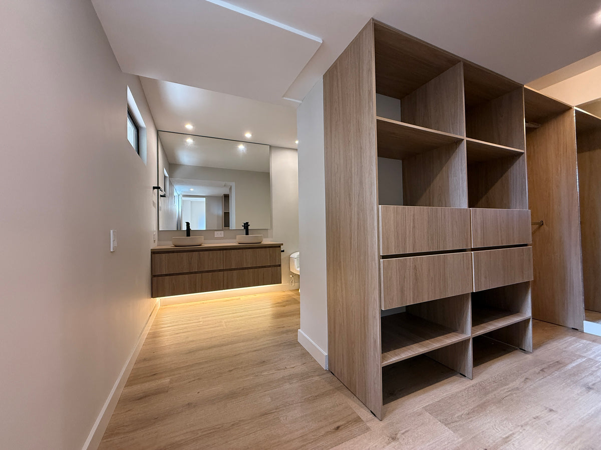Completely remodeled apartment in the Alexandria sector