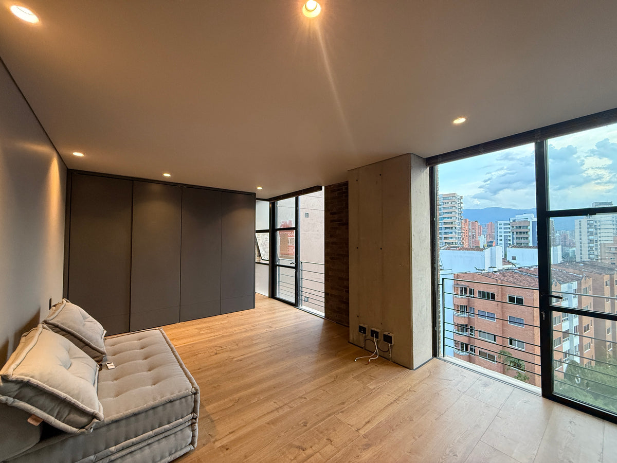 Apartment in Castropol, El Poblado with a privileged location