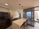 Apartamento 3 habitaciones, balcón y vista a la ciudad |RENTADO|