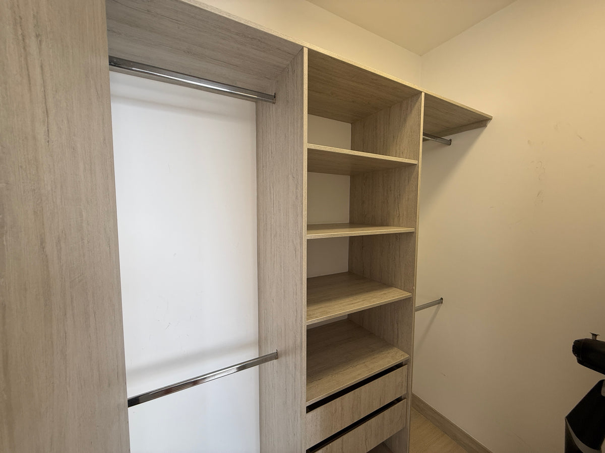 Apartamento 3 habitaciones, balcón y vista a la ciudad |RENTADO|