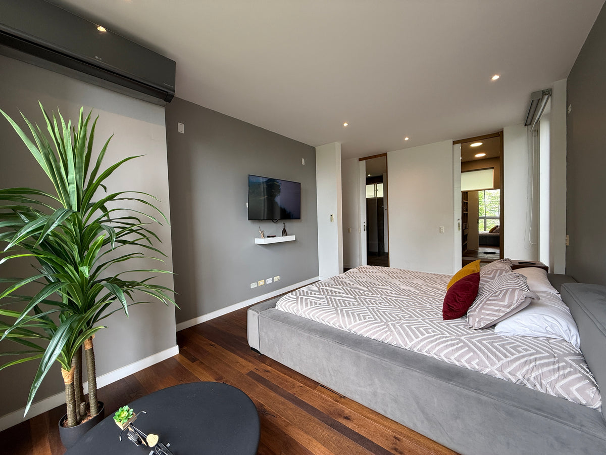 Apartamento de 137 m² sector las Lomas – 2 habitaciones y balcón con vista verde