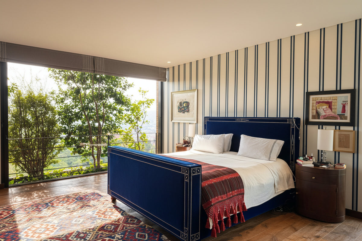 336 m² apartment in San Lucas, El Poblado – Spacious areas, study, and 4 parking spaces