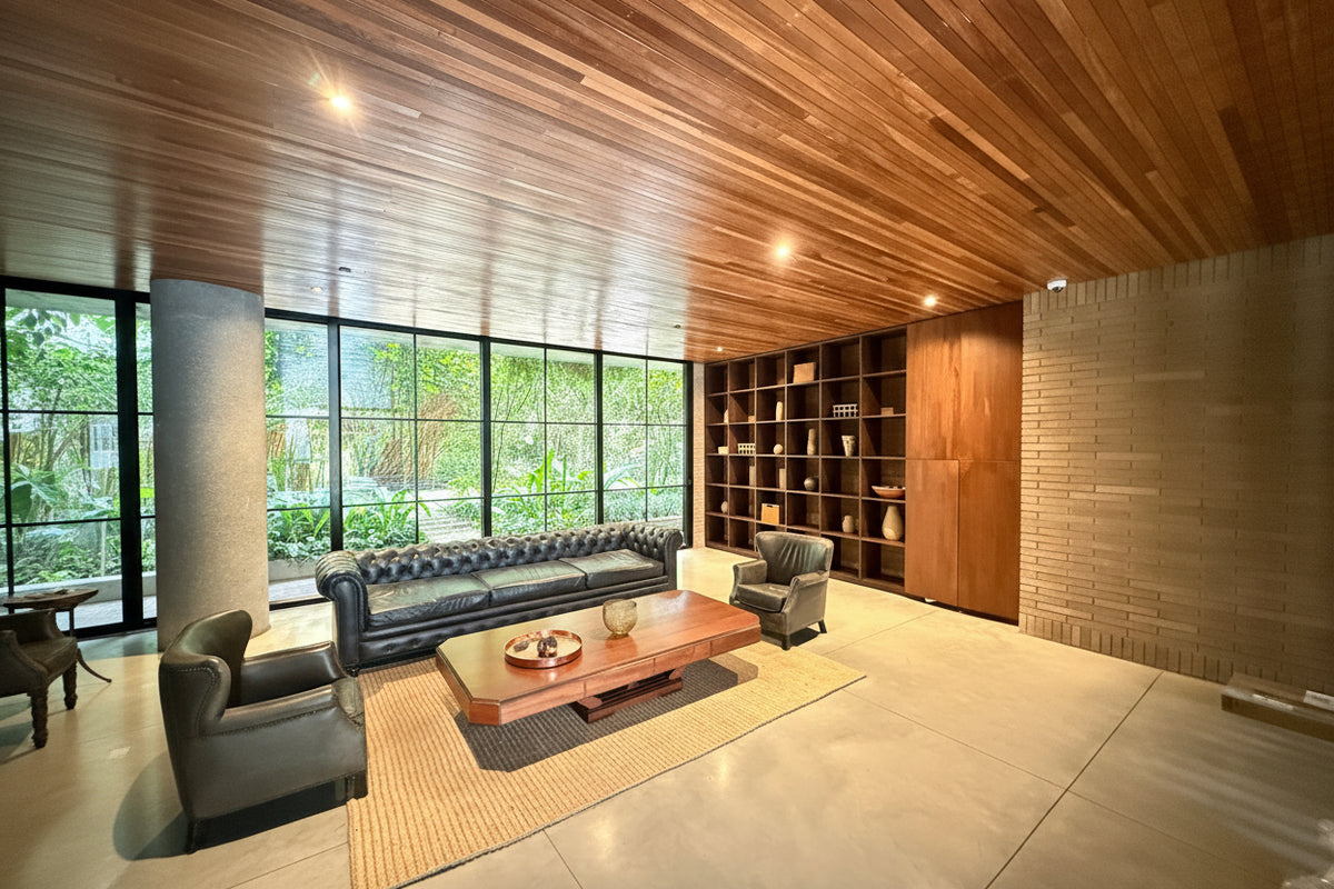 336 m² apartment in San Lucas, El Poblado – Spacious areas, study, and 4 parking spaces