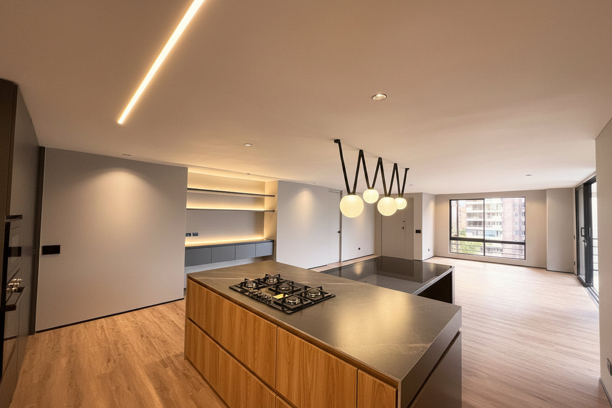 Apartamento remodelado Sector Alejandría con balcón, 3 habitaciones y vista