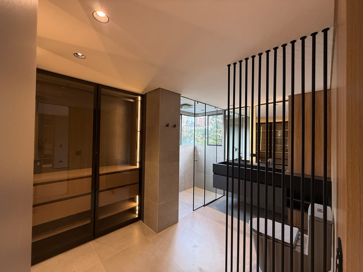 Apartamento remodelado Sector Alejandría con balcón, 3 habitaciones y vista