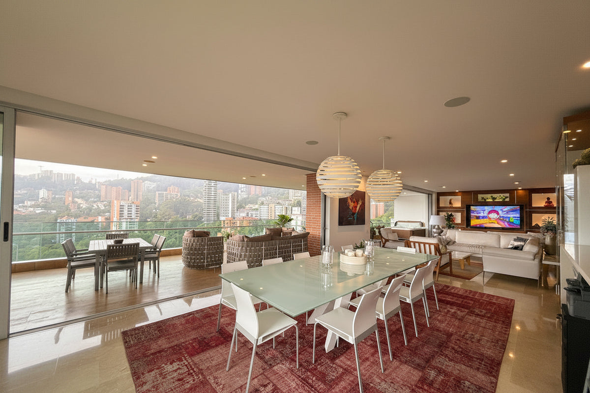 Apartment in La Concha sector, El Poblado 406 m² with panoramic view, 3 bedrooms