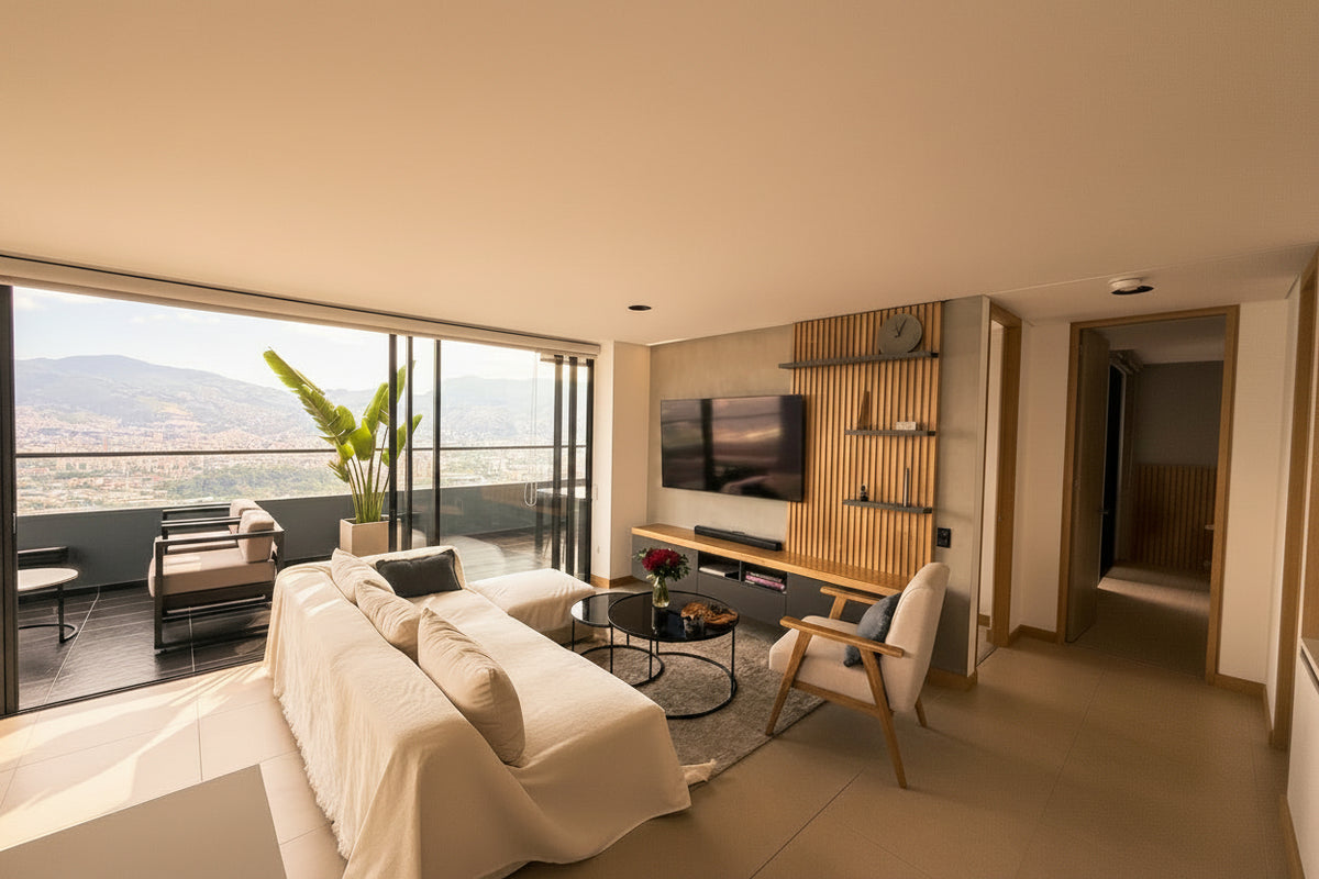 Apartamento amoblado en renta en Palmas El Poblado con terraza y BBQ