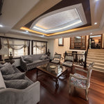Casa con Gran Jardín y Alto Potencial de Remodelación en El Poblado