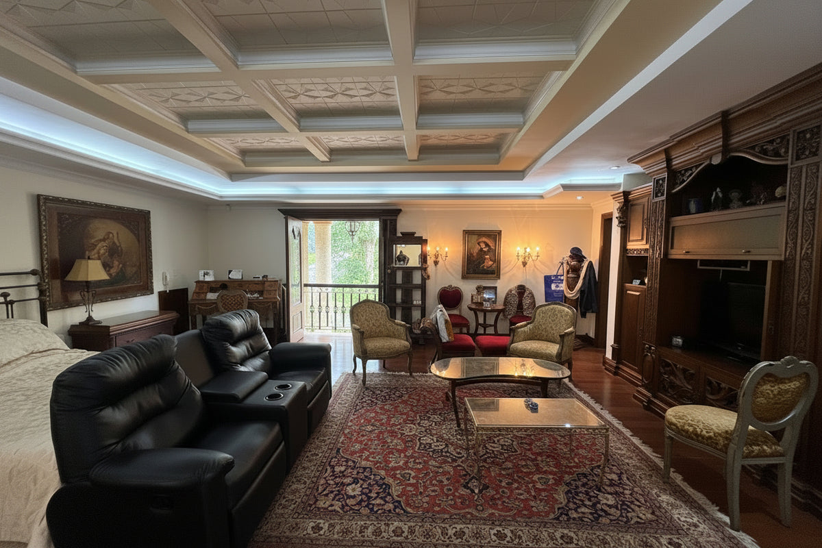 Casa con Gran Jardín y Alto Potencial de Remodelación en El Poblado