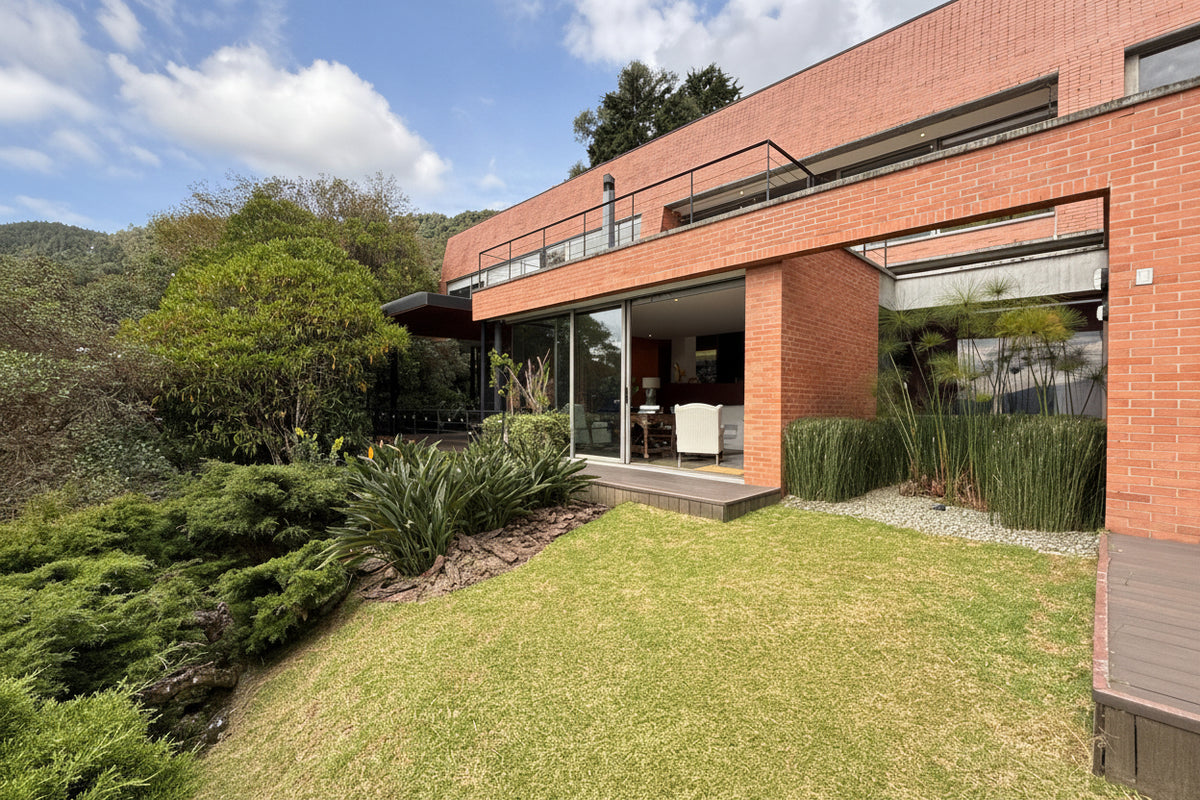 Casa de 368 m² en lote de 2.882 m² con vista panorámica en Las Palmas