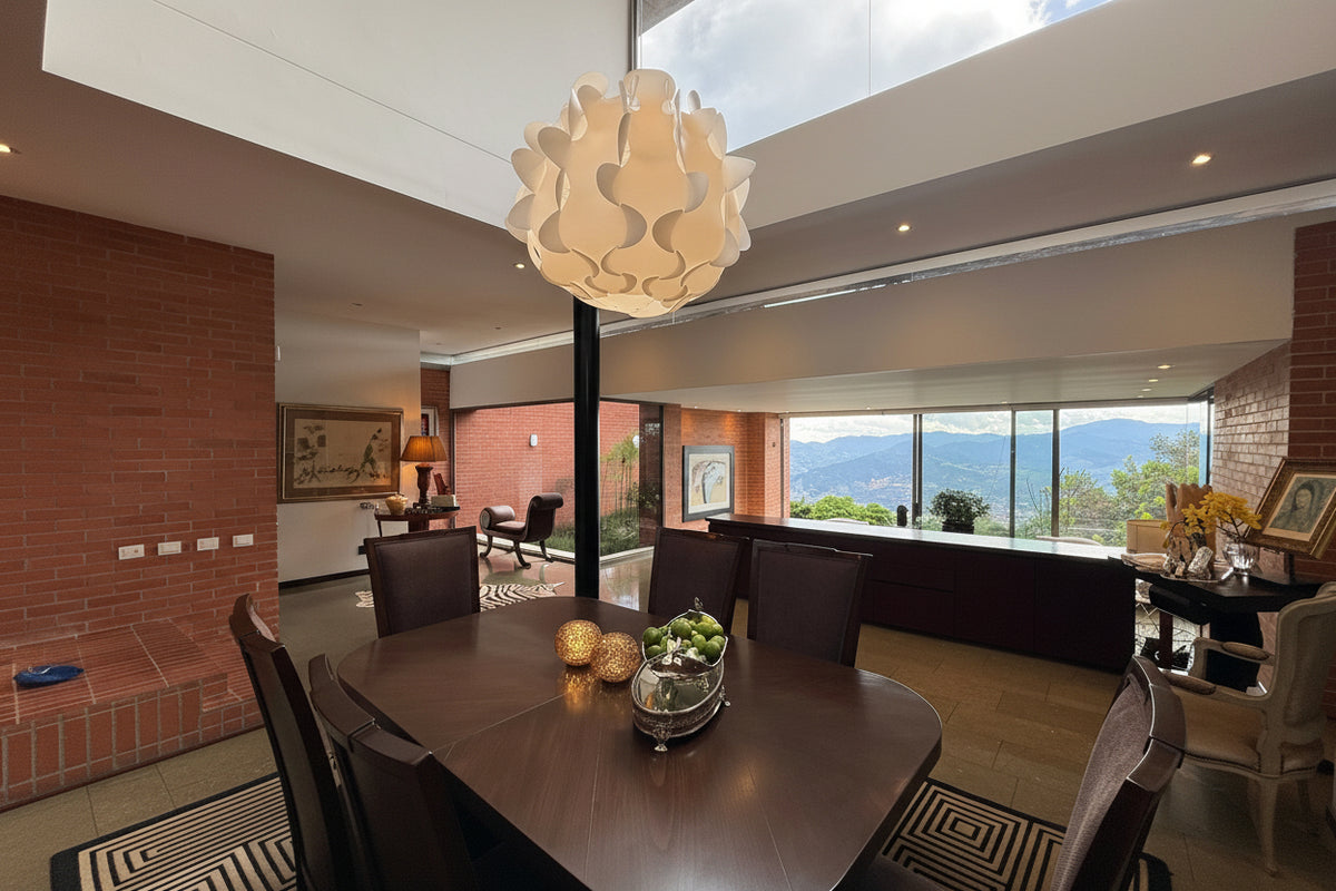 Casa de 368 m² en lote de 2.882 m² con vista panorámica en Las Palmas