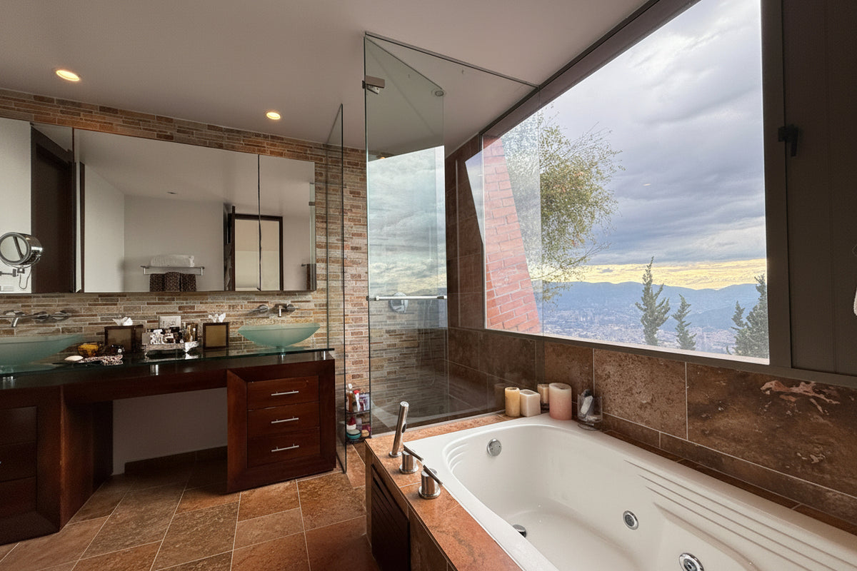 Casa de 368 m² en lote de 2.882 m² con vista panorámica en Las Palmas