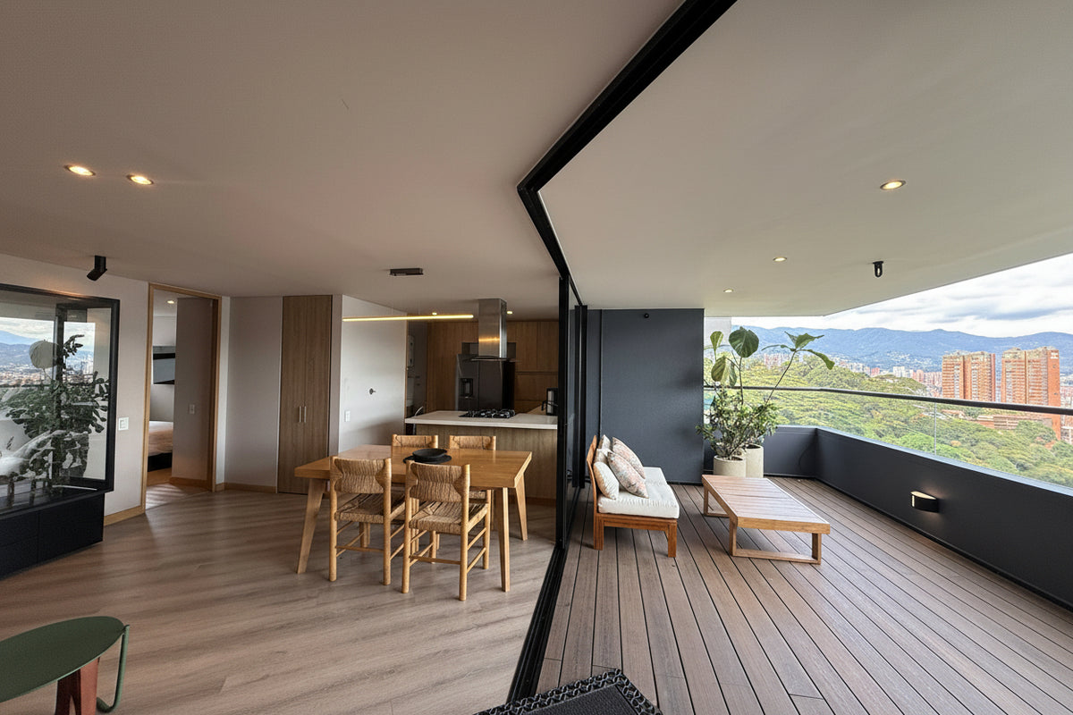 Apartamento en venta en El Poblado con vista panorámica y rooftop | 111 m² | Amoblado