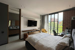 Apartamento de lujo en El Poblado, Loma del Tesoro – 263 m² con vista a Medellín, 2 habitaciones y 3 parqueaderos