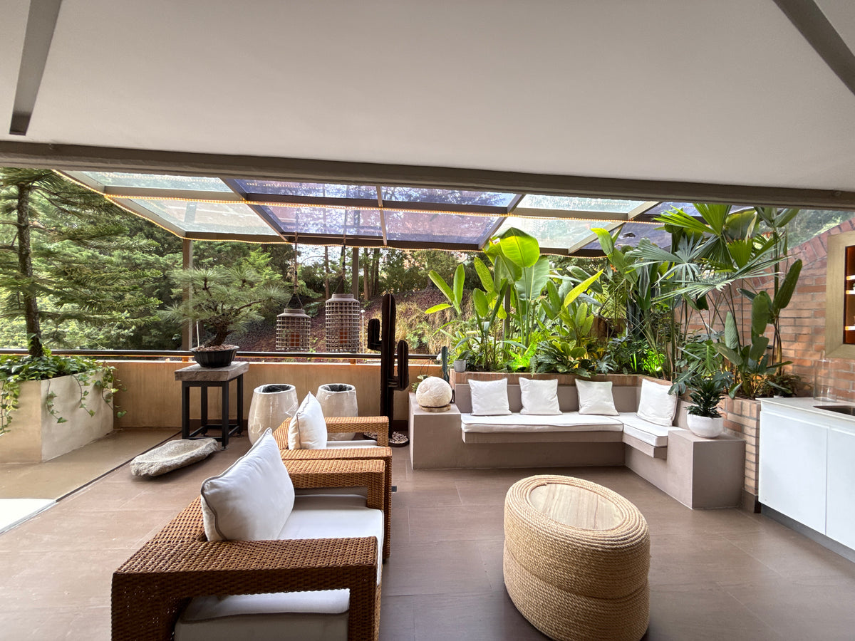 Apartamento con Terraza Privada, Jacuzzi y Turco en Del Este | 232 m² + 227 m²