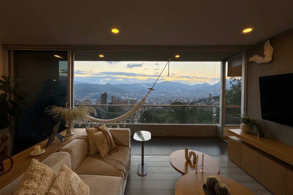 Apartamento con balcón y vista panorámica en Cola del Zorro, El Poblado