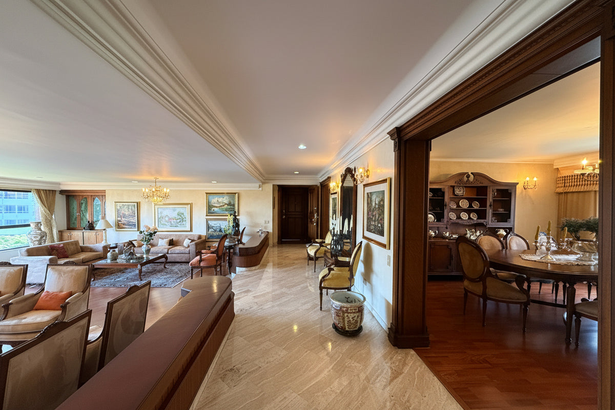 Apartamento con vista a la ciudad en Santa María de los Ángeles