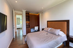 Exclusivo apartamento de 256 m² con estudio y 3 parqueaderos en El Poblado