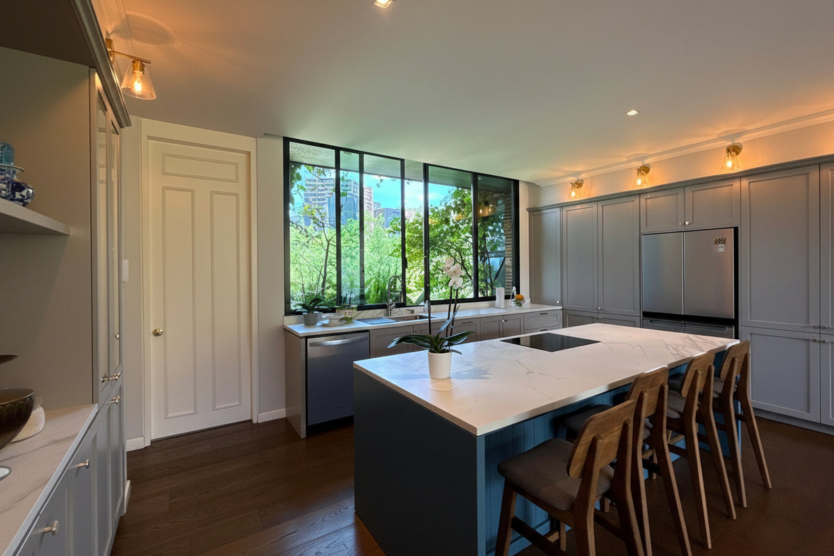 Exclusivo apartamento de 256 m² con estudio y 3 parqueaderos en El Poblado