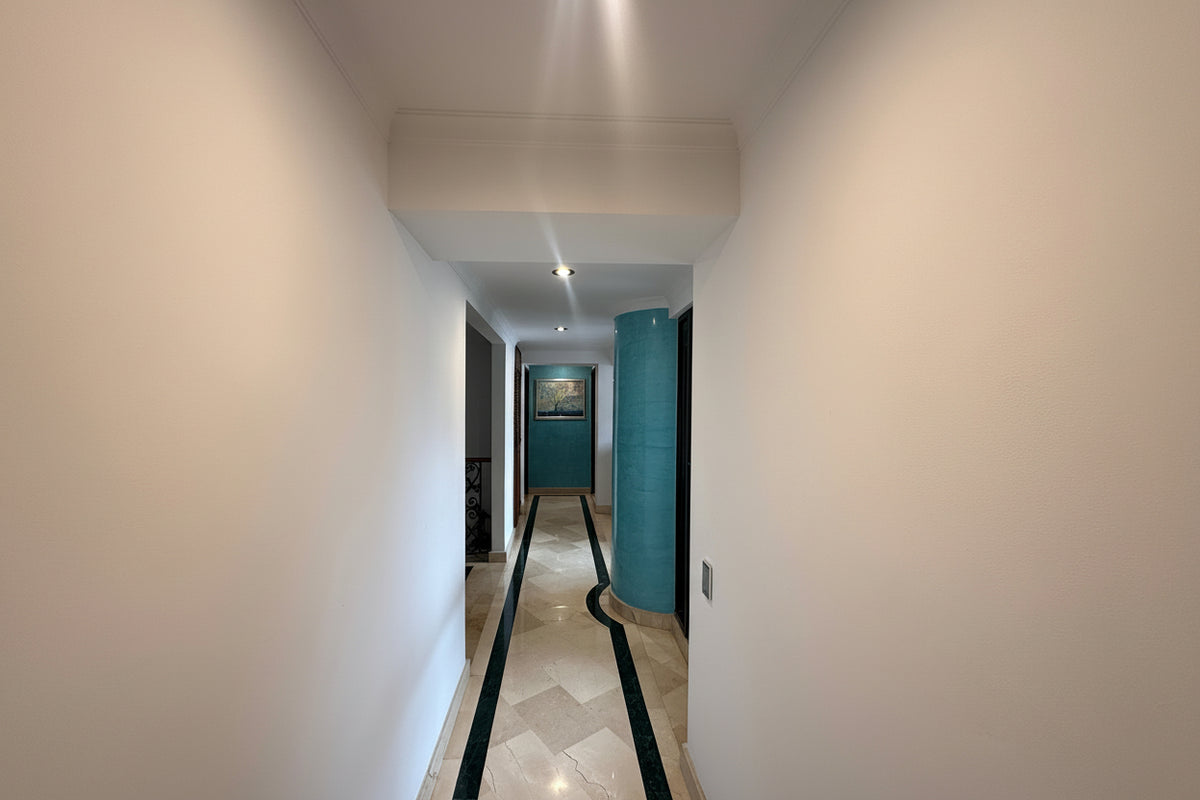 Penthouse oportunidad para remodelar 380 m² cerca al Mall Santa Fe | El Poblado