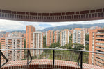Penthouse oportunidad para remodelar 380 m² cerca al Mall Santa Fe | El Poblado