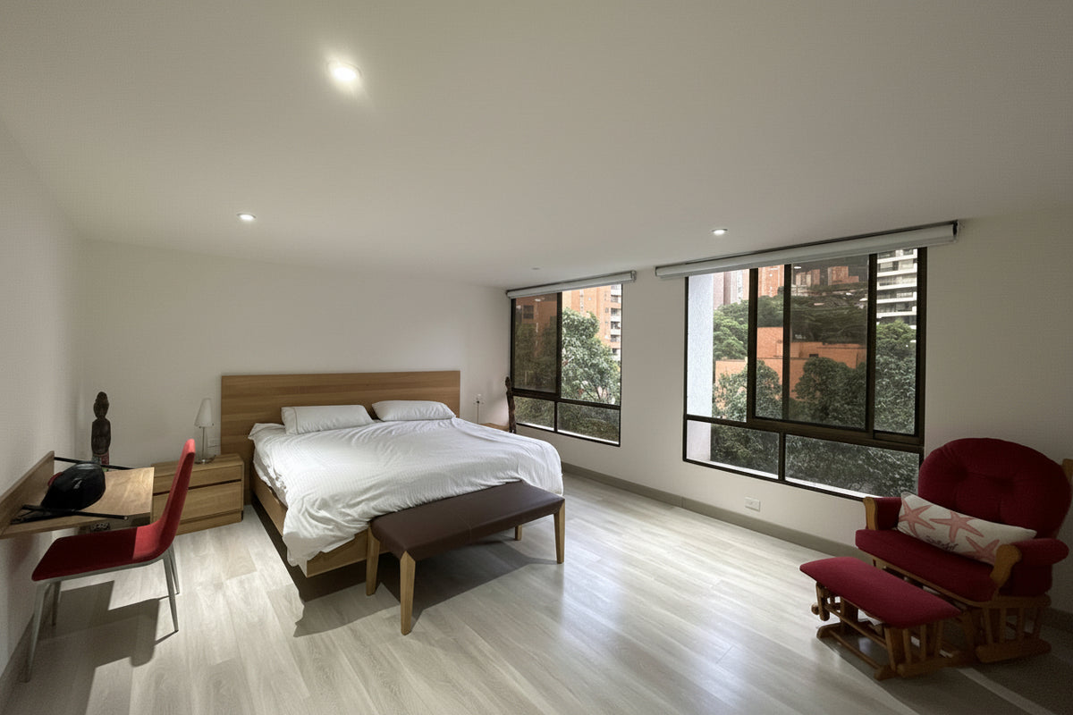 Apartamento de 258 m² con 4 habitaciones en Alejandría, El Poblado