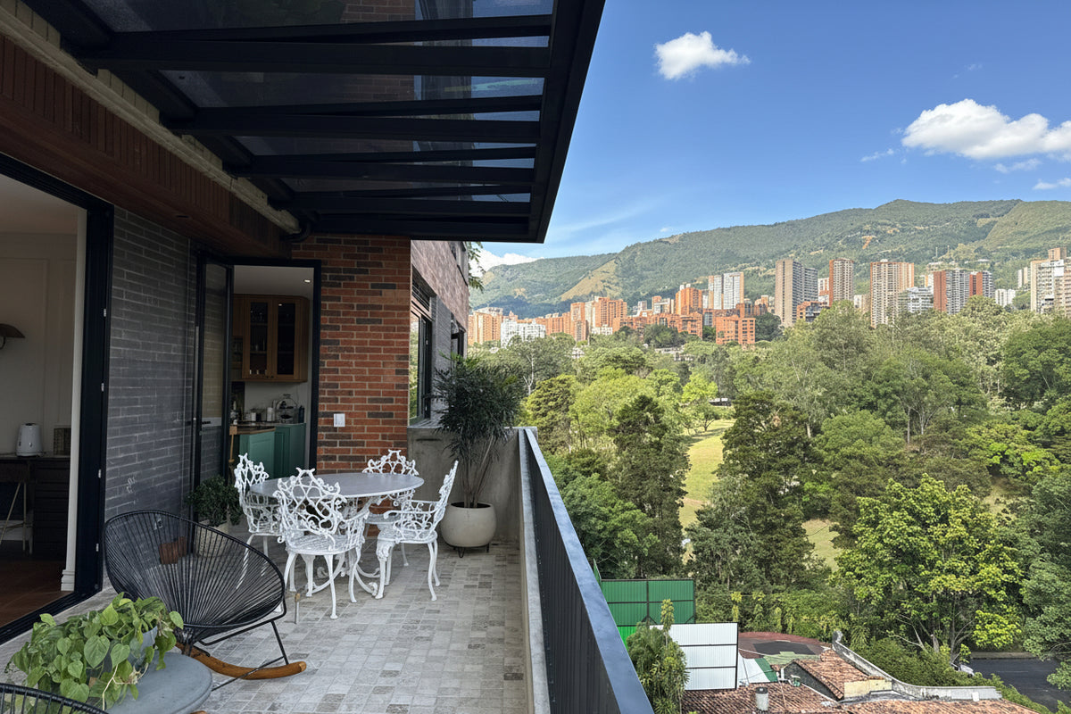 Apartamento dúplex de 368 m² en El Poblado | Cerca al Club Campestre