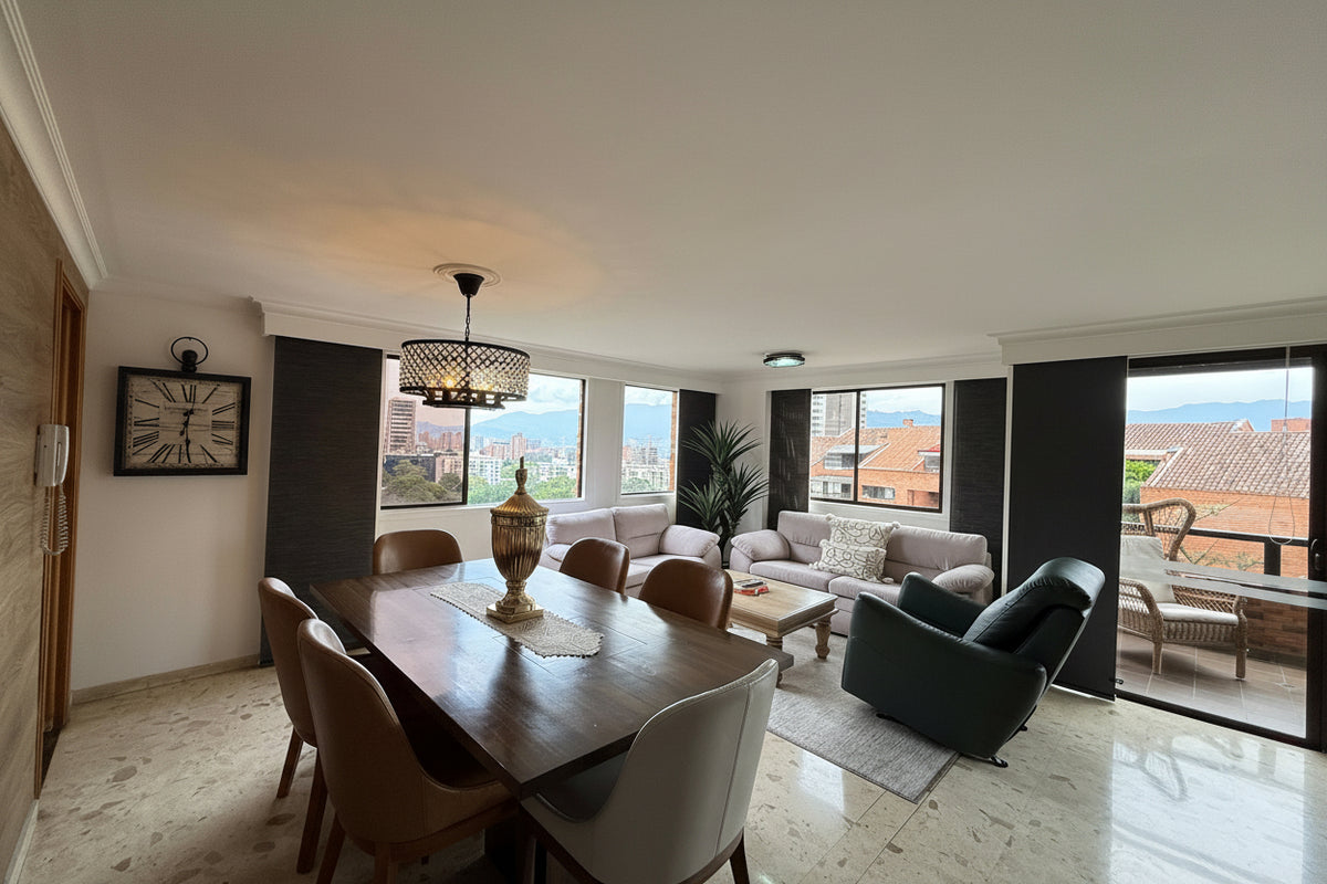 Apartamento de 142 m² con vista en Loma del Tesoro, El Poblado