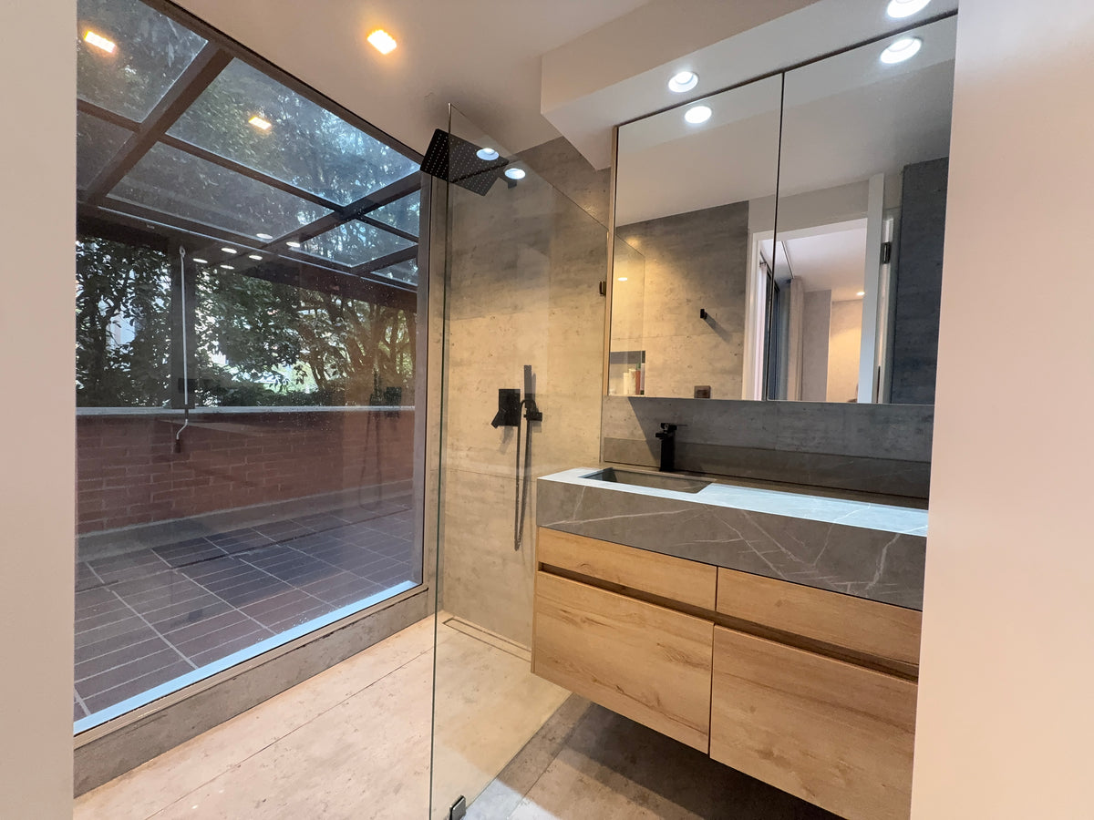 Apartamento de 102 m² con terraza de 159 m² de uso exclusivo sector Loma Los Parra