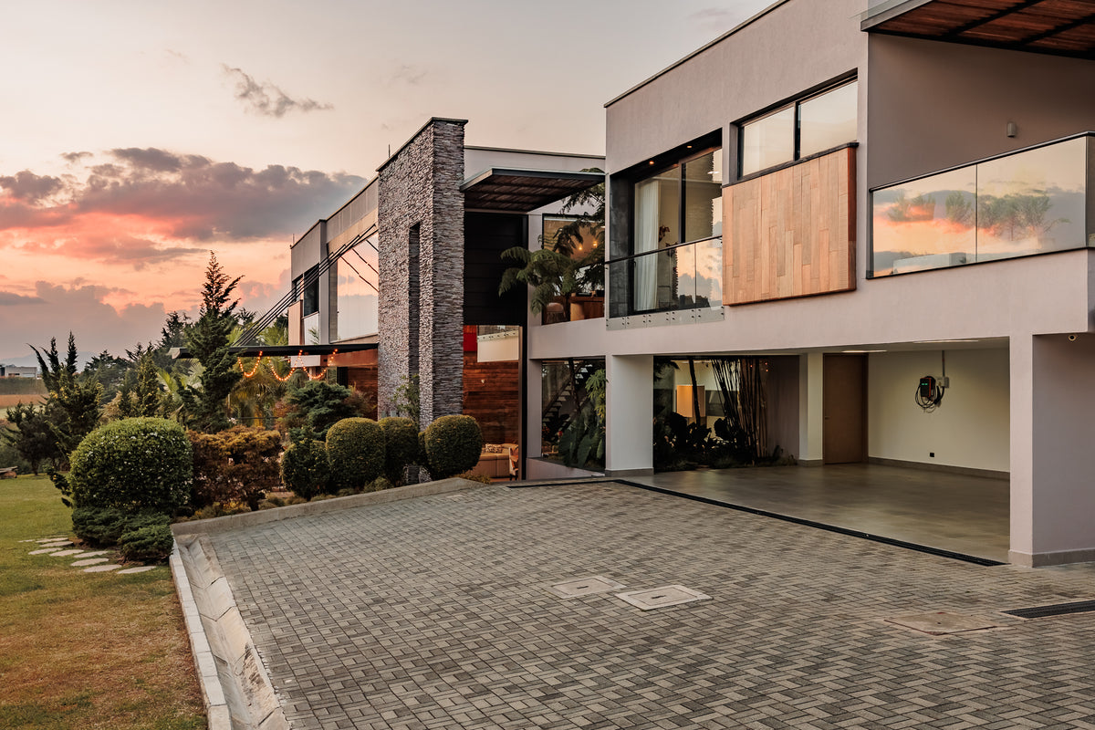 Casa sector Alto Palmas con Jacuzzi 4 BR