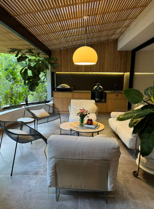 Renovated apartment in the Club Campestre sector, 273.75 m², with terrace and green views