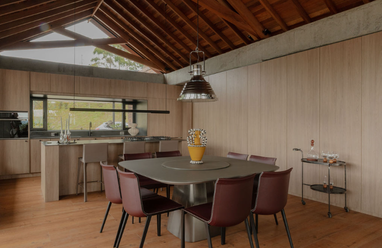 Casa de diseño arquitectónico con jacuzzi en Alto de Las Palmas