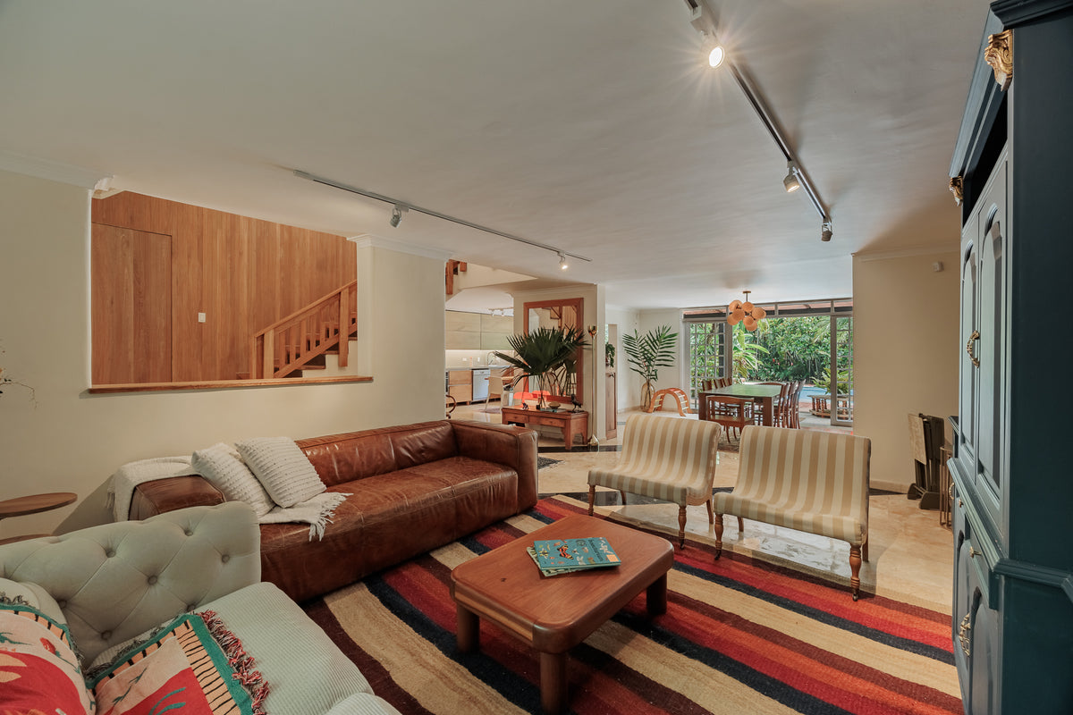 Casa con Piscina Privada en San Lucas | El Poblado