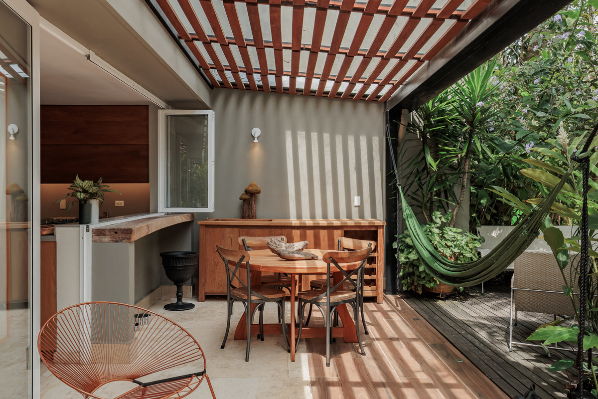 Casa con Piscina Privada en San Lucas | El Poblado