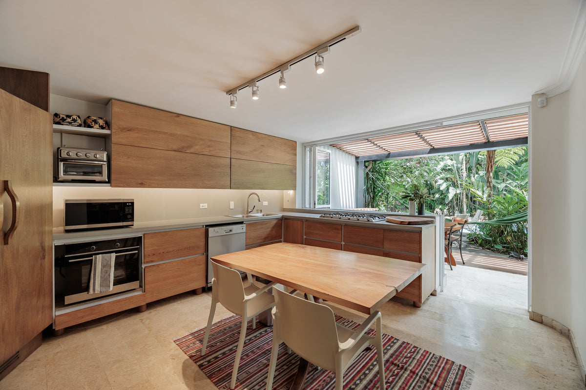 Casa con Piscina Privada en San Lucas | El Poblado