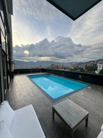 Apartamento Duplex sector Los Balsos con piscina privada 4 BR